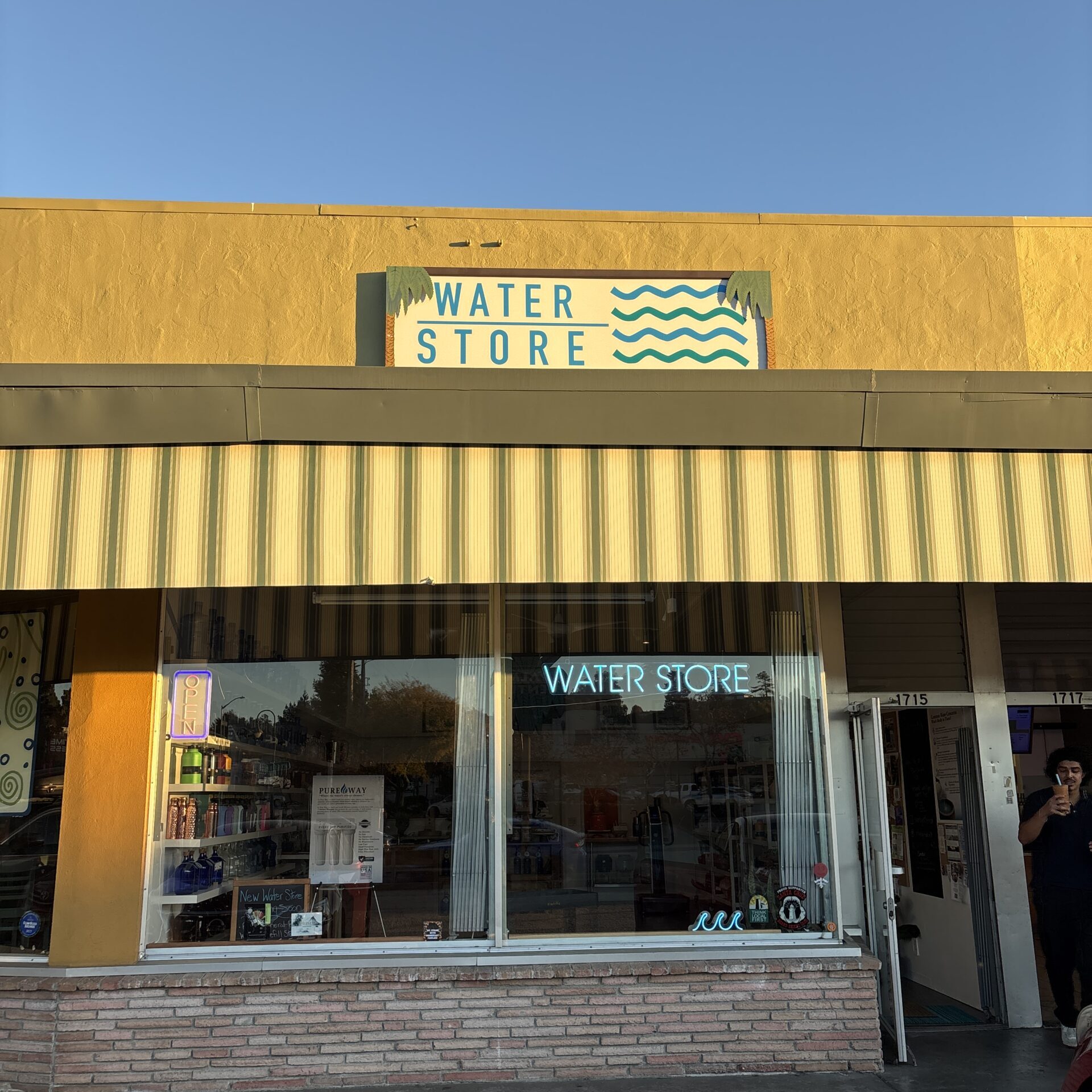 78719188906__FF4B994F-8B34-4842-9D57-6B3202D5D00F